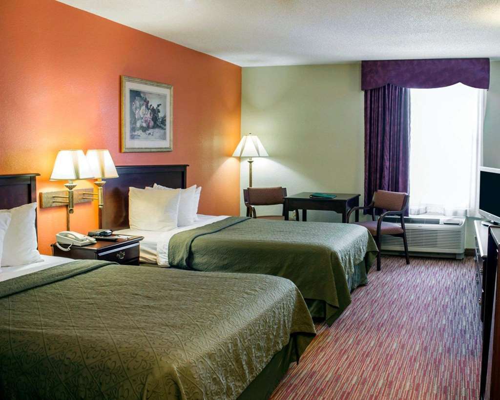 Hotel Clarion Pointe à Archdale Chambre photo